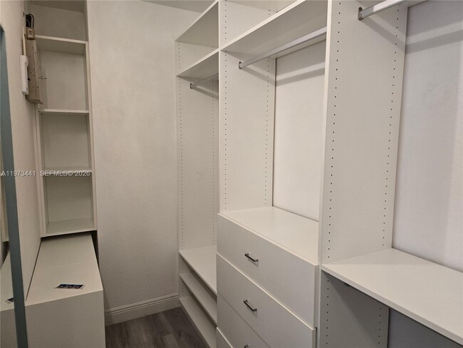 Building Photo - 14114 SW 51st Ln