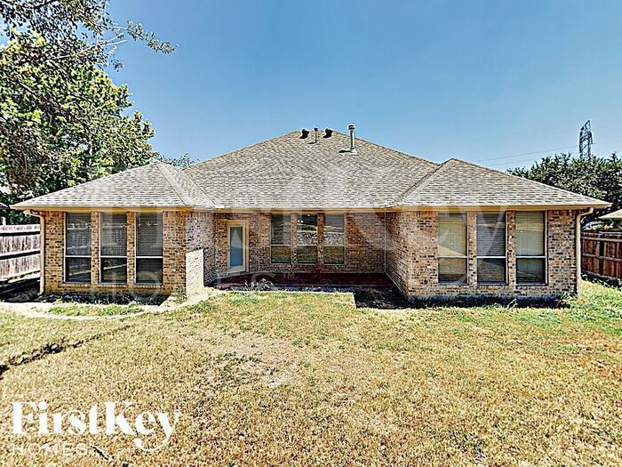 Building Photo - 10163 Trail Ridge Dr