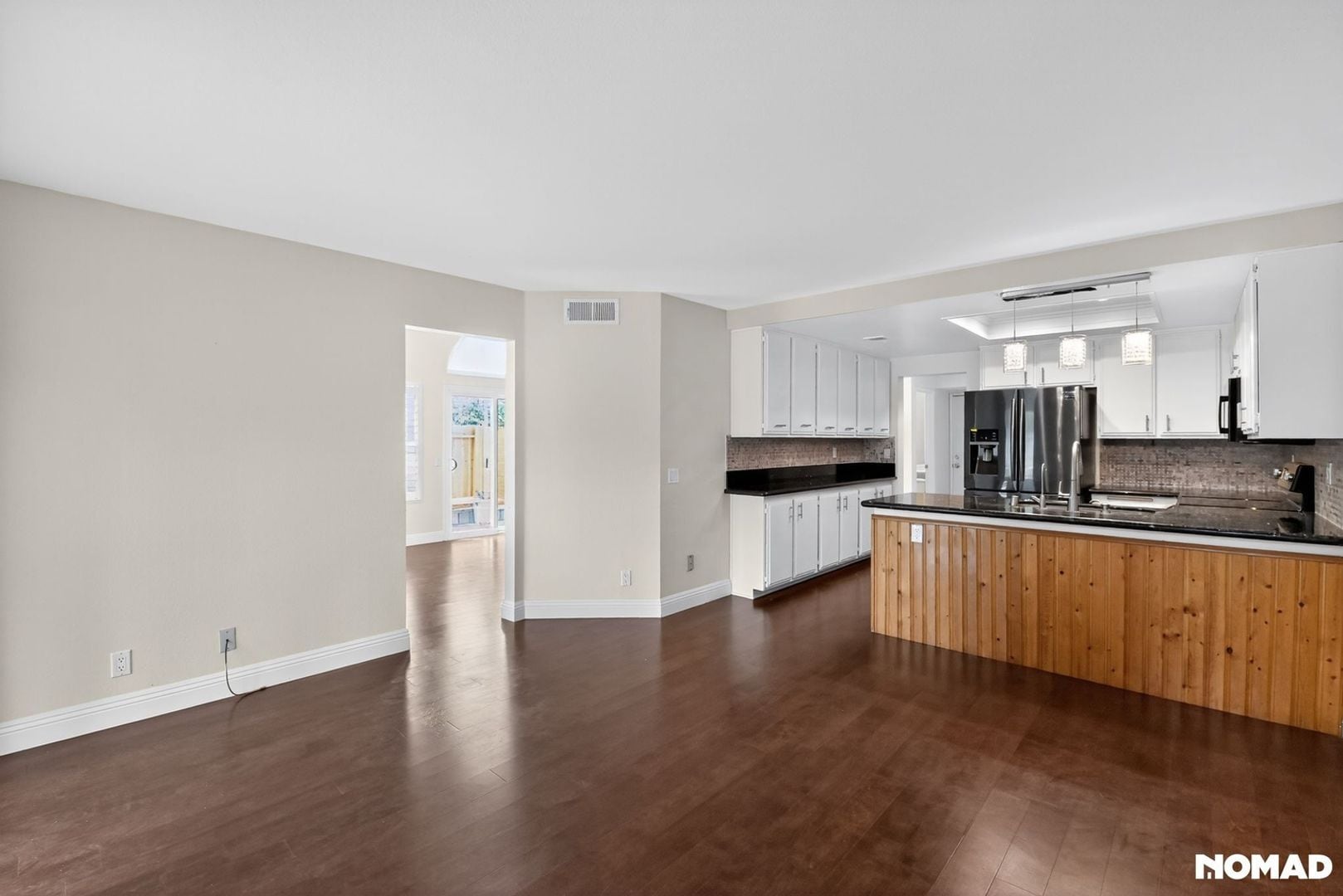 Building Photo - 15865 Lofty Trail Dr