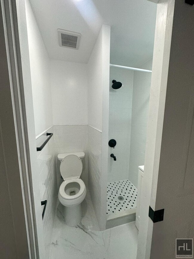 Building Photo - COLDEN AVENUE, BRONX