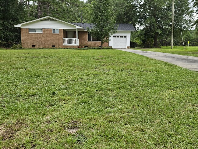 Front of house - 202 Magnolia Dr