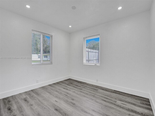 Building Photo - 106 Edmund Rd