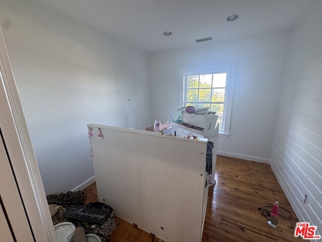 Building Photo - 456 S McKnight Rd