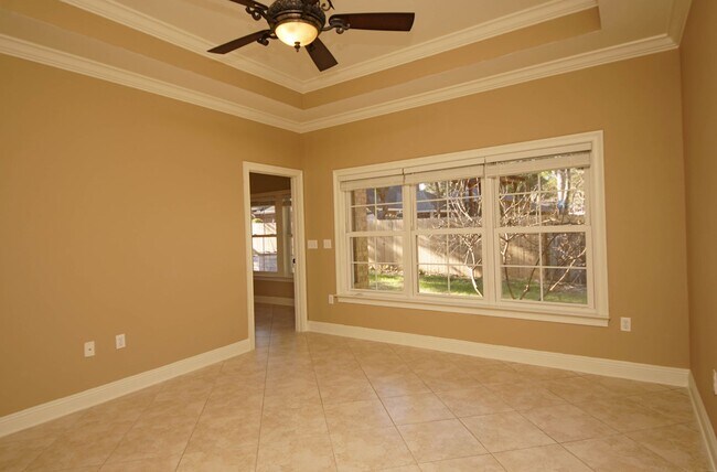 Building Photo - Swift Creek