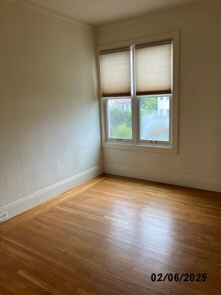 Building Photo - 1435 Francisco St