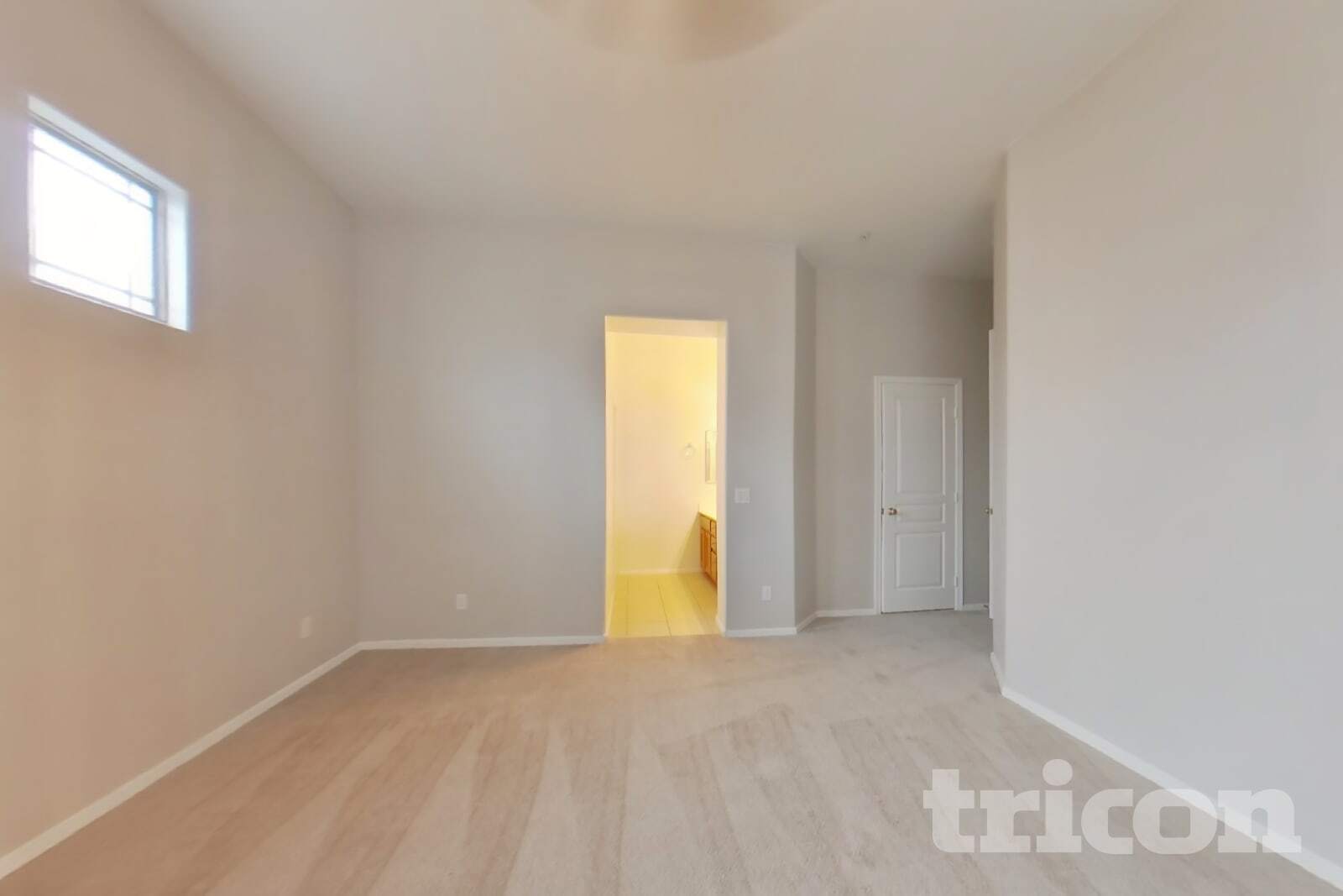 Building Photo - 1225 N 36th St