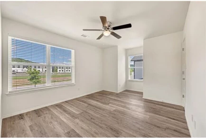 Building Photo - 778 S Amarillo Ave