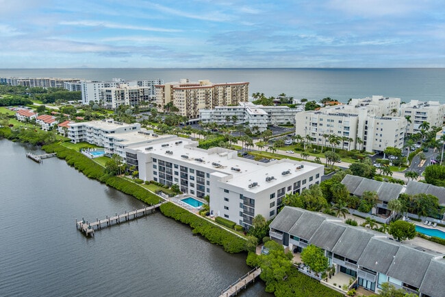 Building Photo - 3525 S Ocean Blvd