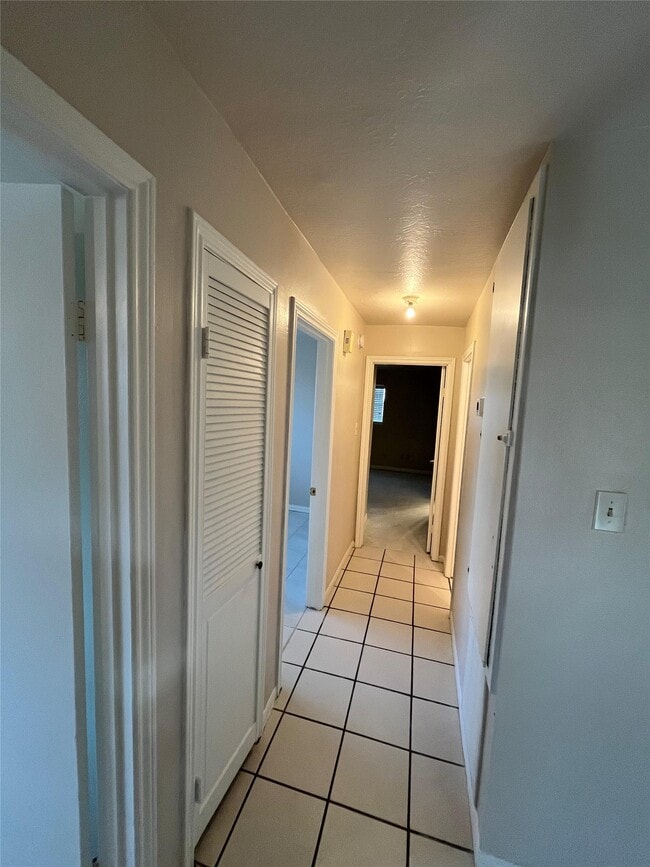 Building Photo - 21146 Northern Colony Ct