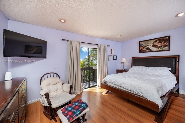 Building Photo - 11339 SW 132nd Pl