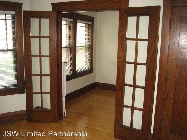 Building Photo - 306 Norris Ct