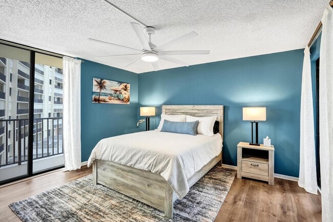 Building Photo - 300 Ocean Trail Way