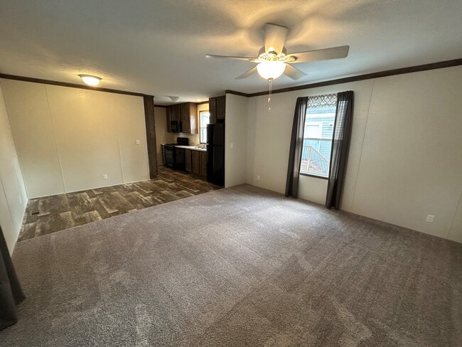 Building Photo - 175 Birch