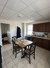 Building Photo - 173-175 Bayview