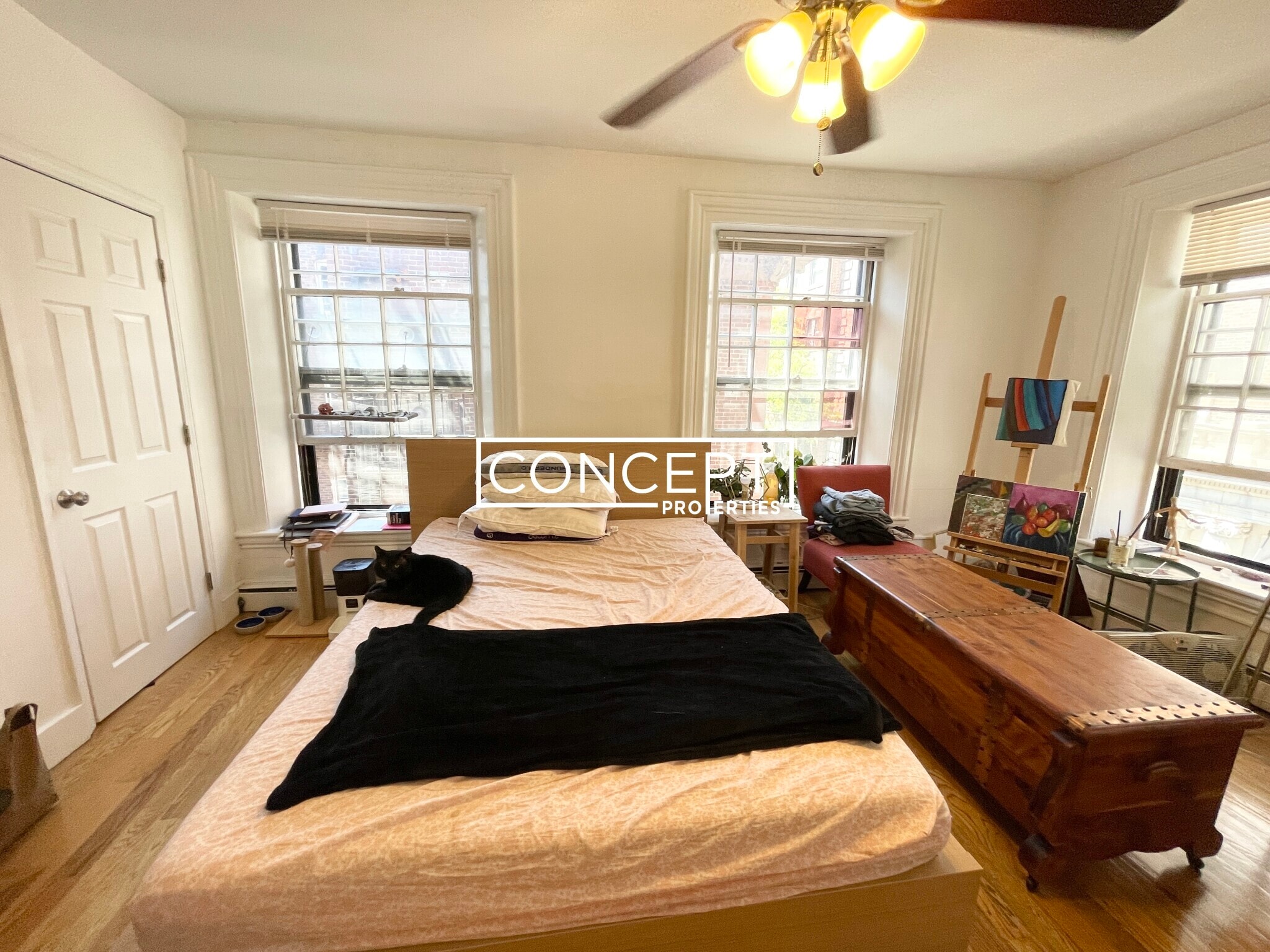 Building Photo - 24 Joy St