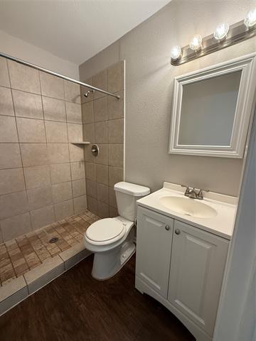 Building Photo - 4025 Charter Dr