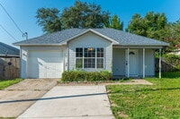 Building Photo - 440 Apple Dr