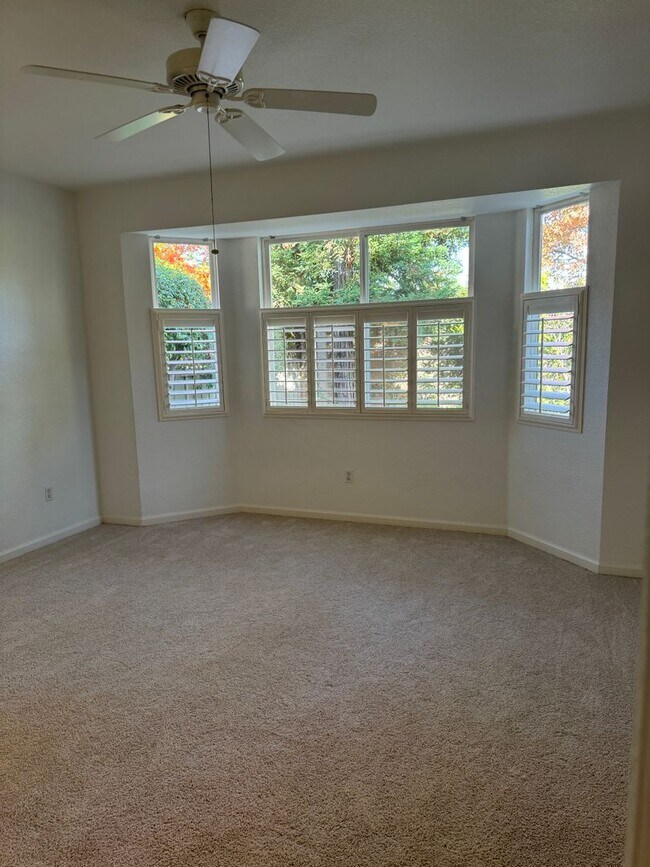 Building Photo - Sun City Roseville For Rent