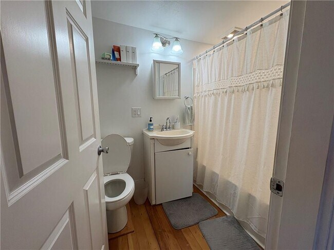 Building Photo - 22 Stockholm St