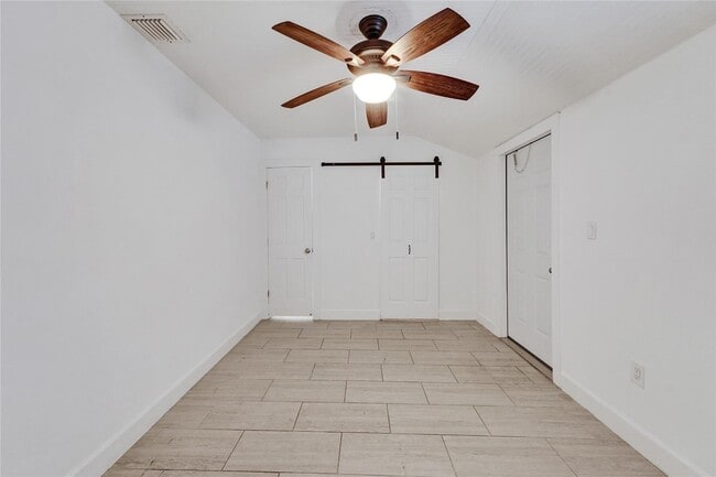 Building Photo - 4718 NW 15th Ave