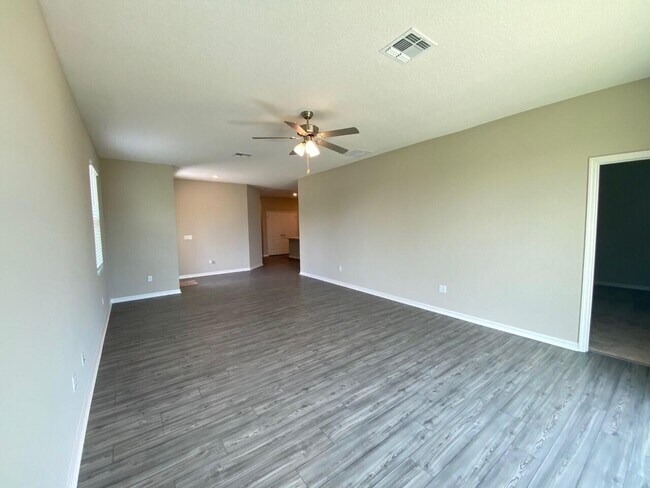 Building Photo - 1638 Merriment Way