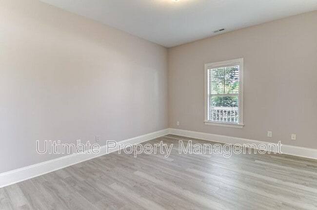 Building Photo - 1202 Matteo Dr