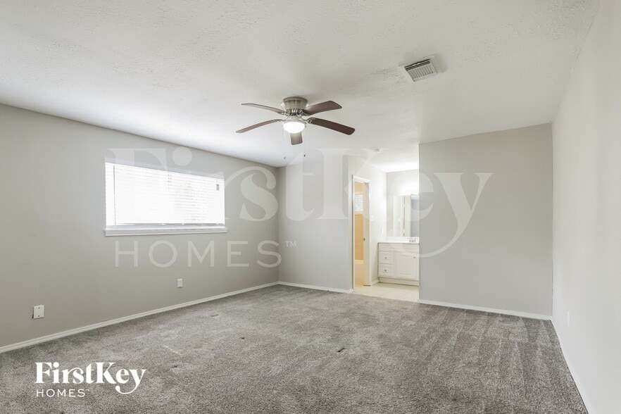 Building Photo - 3607 Dawnwood Dr