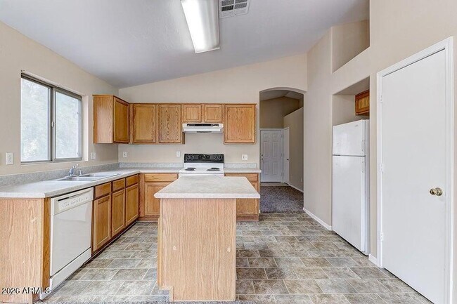 Building Photo - 14916 W Acapulco Ln