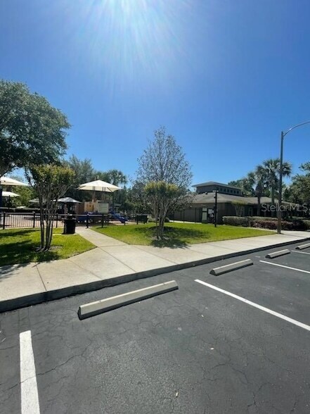 Building Photo - 4300 Fennwood Ct