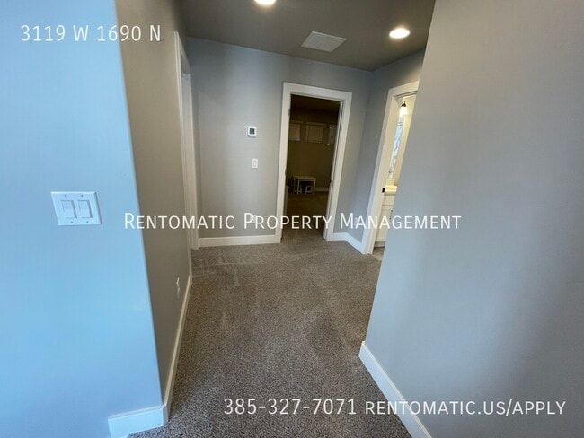 Building Photo - 3119 W 1690 N