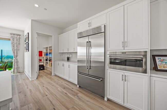 Building Photo - 135 Oakstone