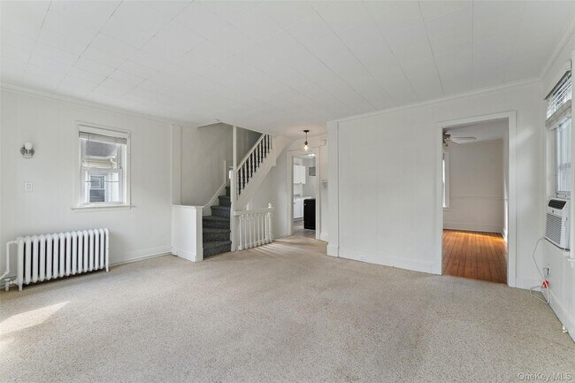 Building Photo - 355 Bronxville Rd