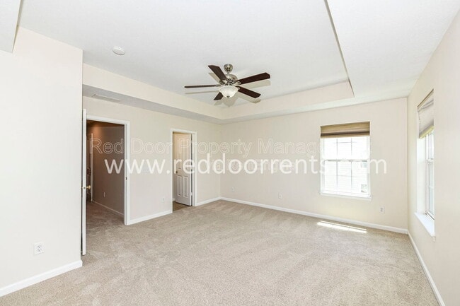 Building Photo - 13340 W Golden Gate Dr