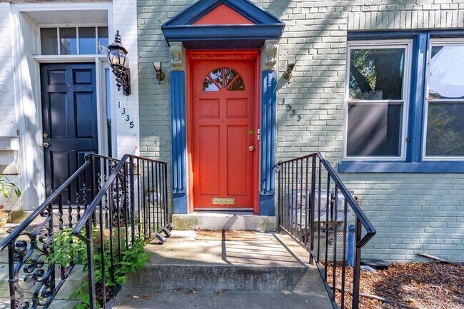 Building Photo - 1333 22nd St NW