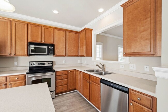 Building Photo - Charming and Move-In Ready 3BR Home | Prim...