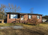 Building Photo - 421 sharpe st woodruff sc
