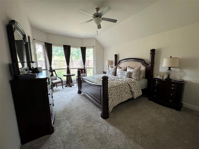 Building Photo - 303 Dorset Ct