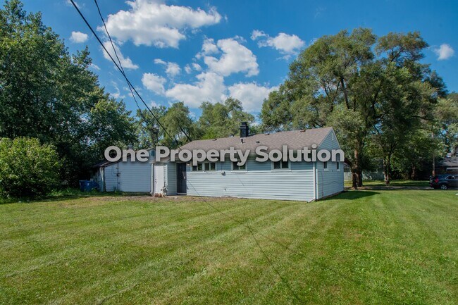 Building Photo - 2429 Marshalltown Ln