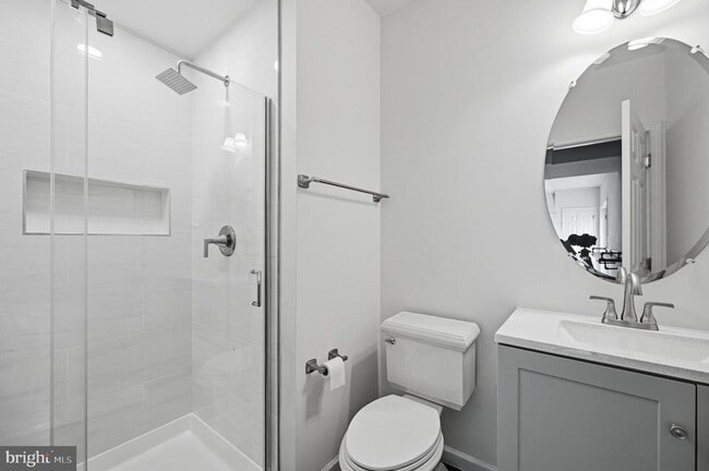 Building Photo - 24267 Purple Finch Dr