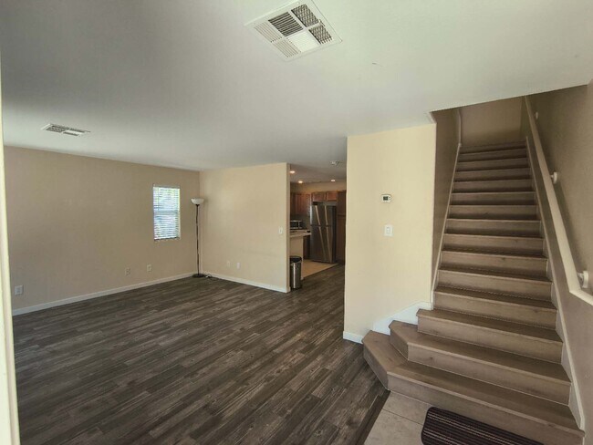 Building Photo - 5323 Hanging Tree Ln