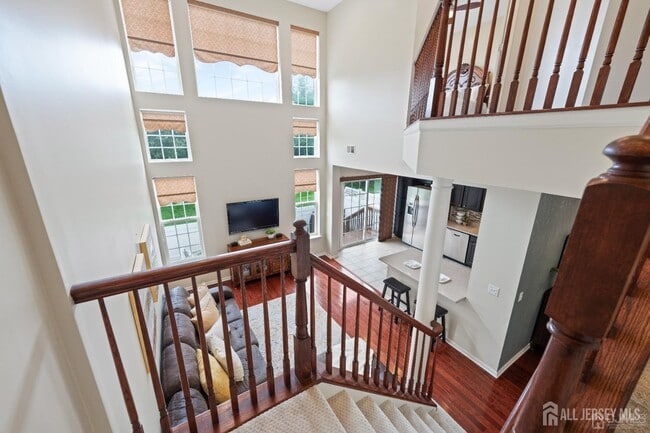 Building Photo - 2456 Canterbury Ln