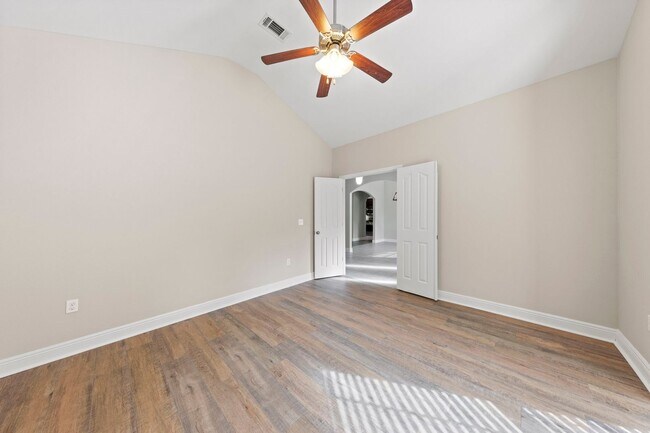 Building Photo - Luxury home in a premier neighborhood!