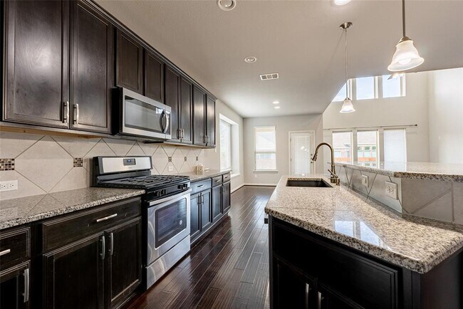 Building Photo - 3717 Del Payne Ln