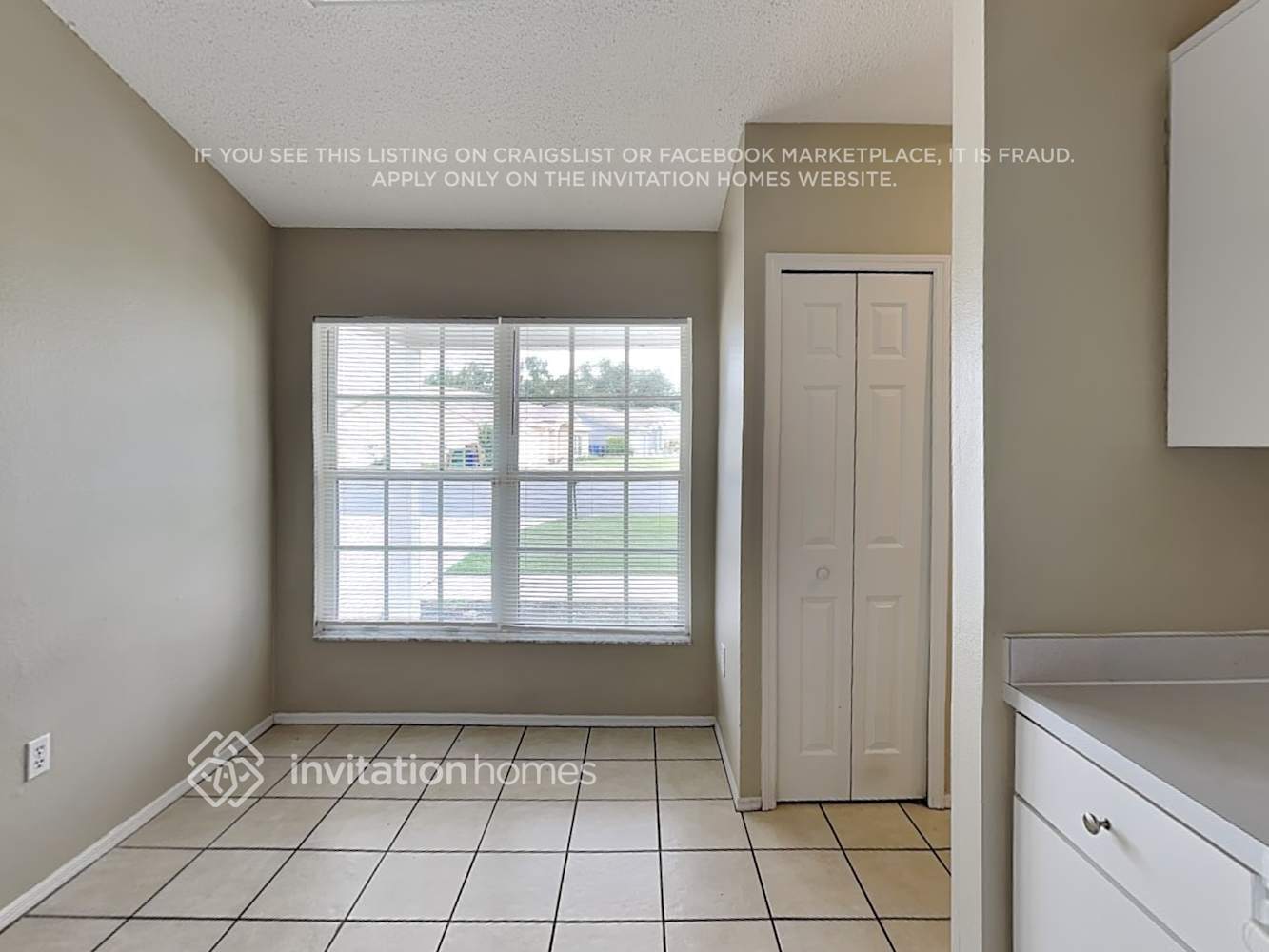 Building Photo - 5555 Starling Loop