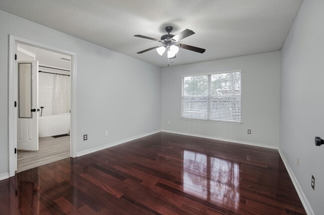 Building Photo - 4268 Lancaster Dr