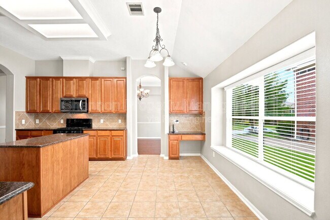 Building Photo - 24815 Corbin Gate Dr