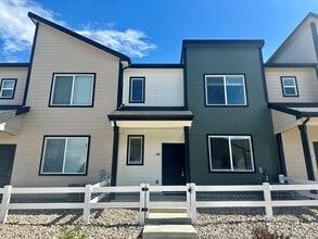 Building Photo - 3905 Congaree Wy