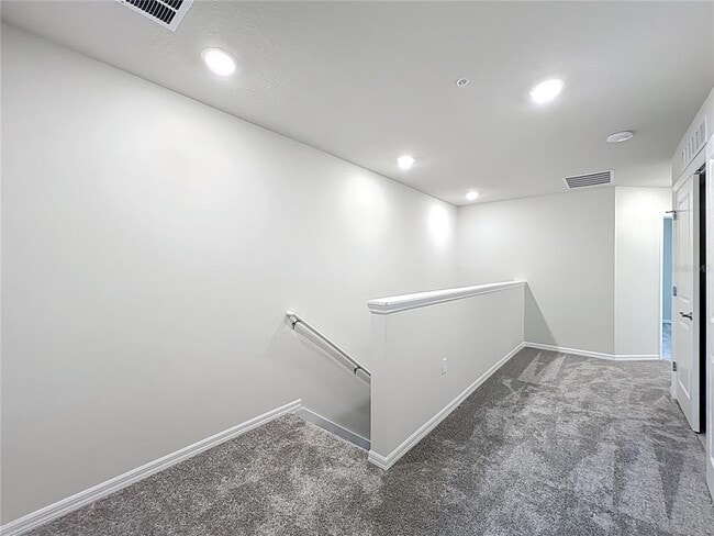 Building Photo - 431 Meadowland Pt