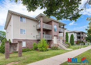 Building Photo - 57 Westside Dr