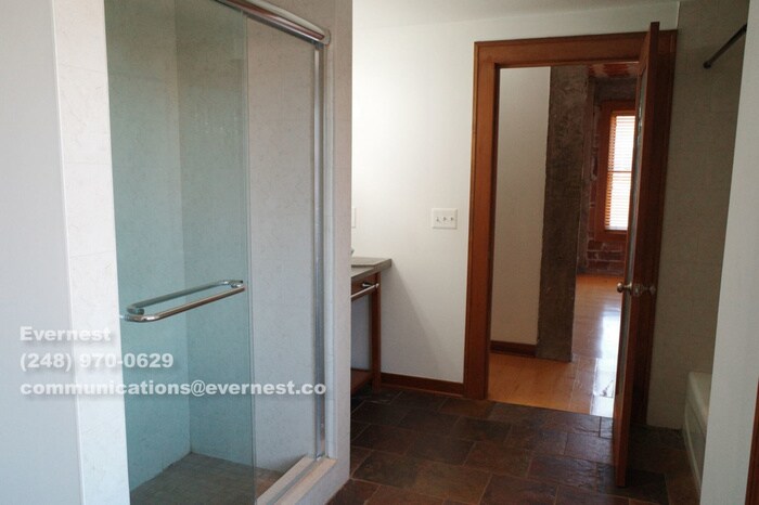 Building Photo - 78 Watson St